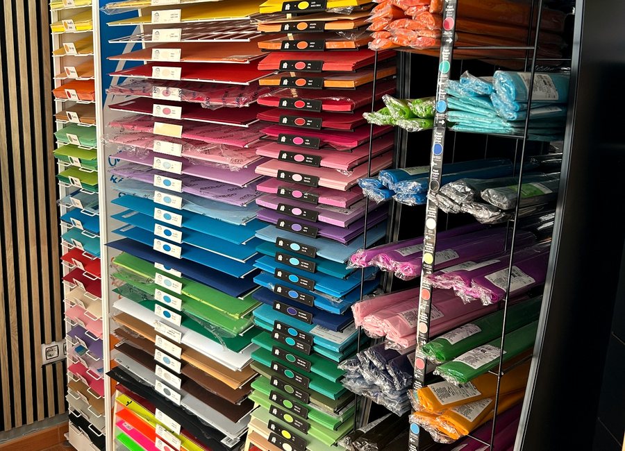 Estantería de papelería en Tranvía314